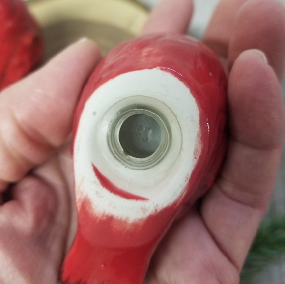 Cardinal salt and pepper shakers with stand - Picture 2 of 13